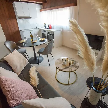 Apartment Venetian Apartments, 650m From Corfu Port *