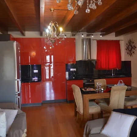 Venetian Apartments, 650m From Corfu Port Apartment